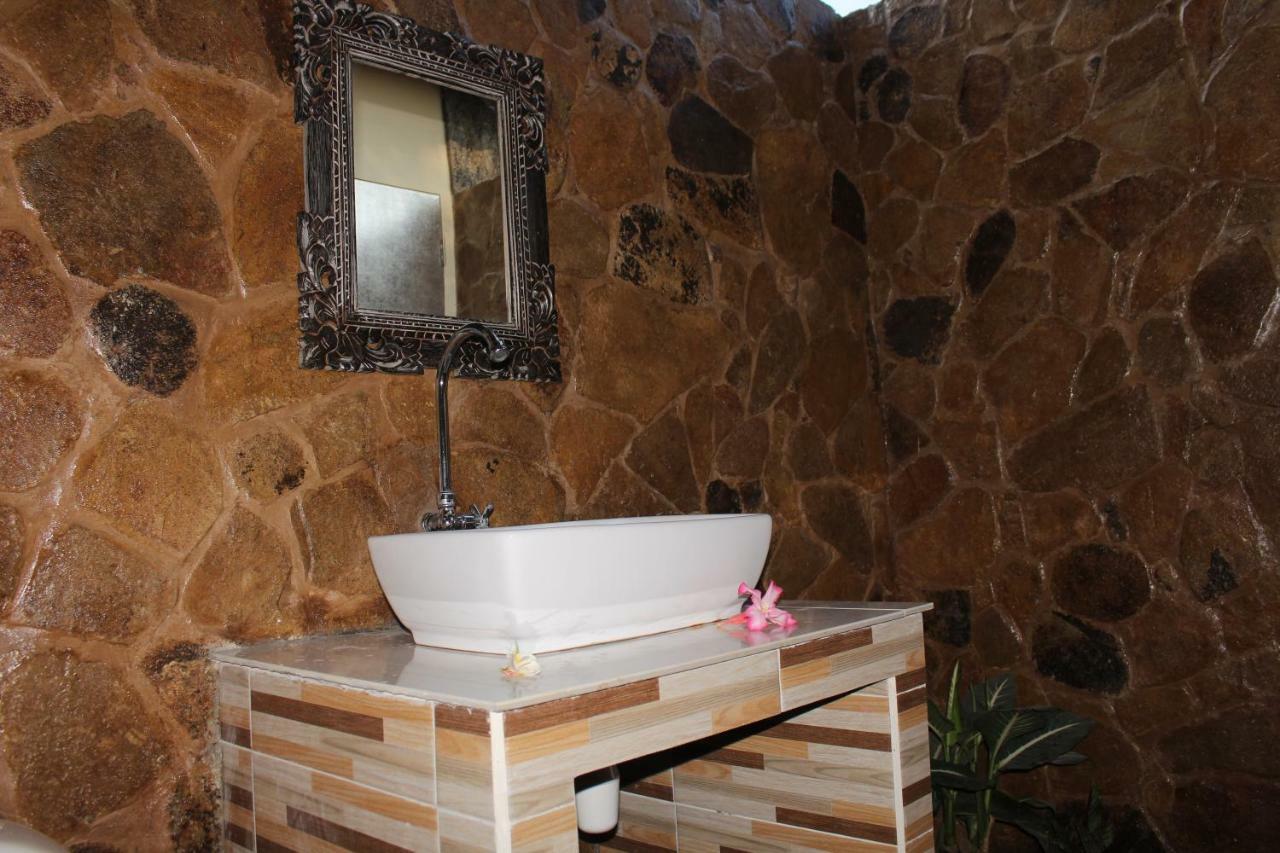 Bamboo Bali Hill Bungalows Amed Eksteriør bilde