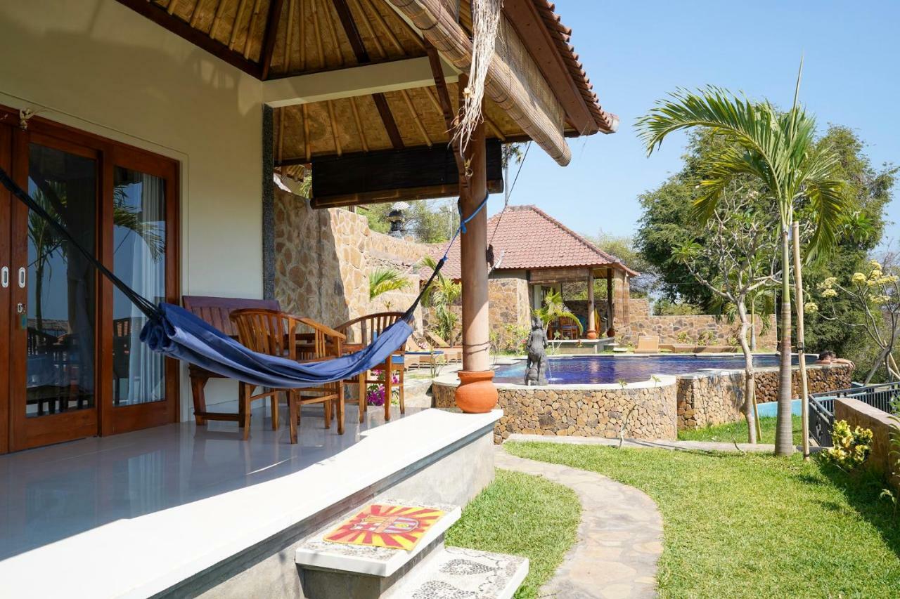 Bamboo Bali Hill Bungalows Amed Eksteriør bilde